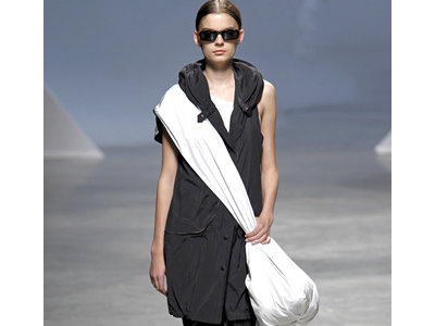 Issay Miyake: Ο Σαμουράι της μόδας